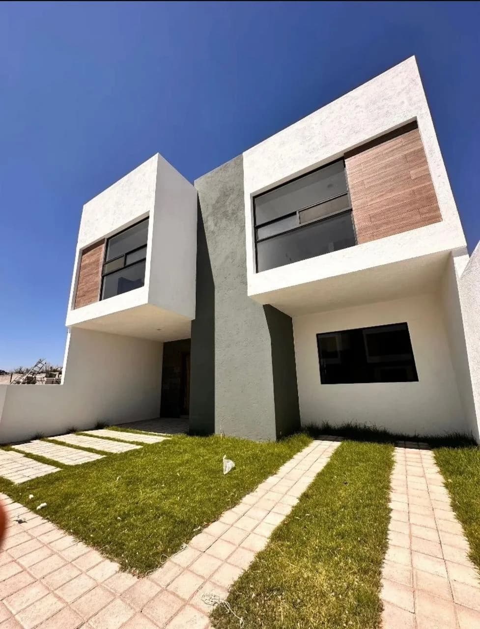 RESIDENCIA DE AUTOR EN GRAN RESERVA PRESERVE JURIQUILLA